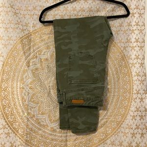 Army print social standard Sanctuary pants size 12